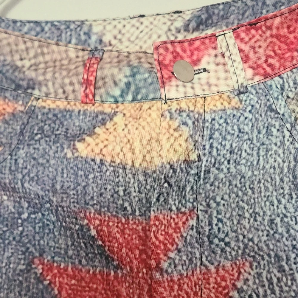 Colorful Geometric Pattern Pants - Picture 2 of 5